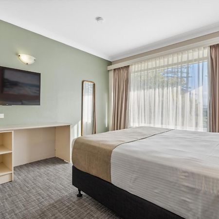 Econo Lodge Dockside Glenelg Аделейд Екстериор снимка