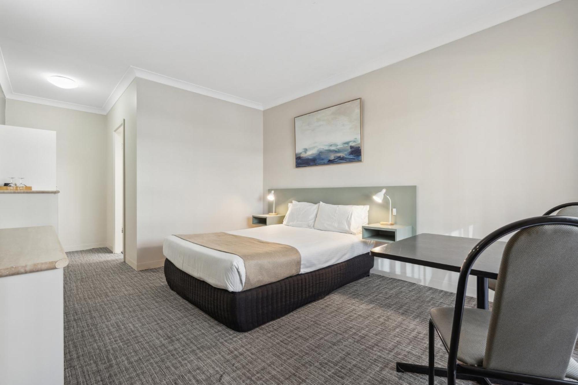 Econo Lodge Dockside Glenelg Аделейд Екстериор снимка